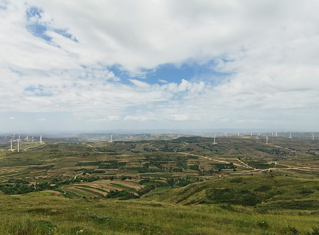 27. 甘肃陇西县盘龙山风电场四期—SY现场.jpg